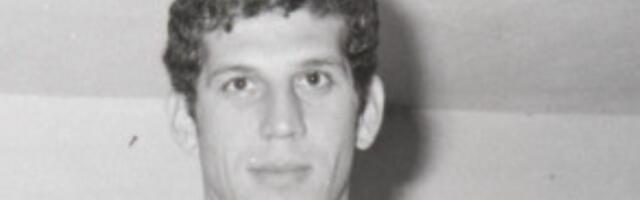 S krova hotela Jugoslavije bacio poklone, pa dobio zabranu igranja: Preminuo "Imperator" grčke košarke