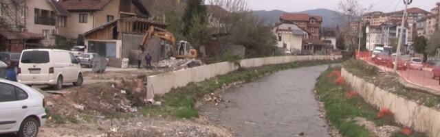 U Novom Pazaru počeli radovi na probijanju Kejske uz reku Jošanica