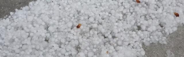 Kratkotrajno nevreme praćeno gradom pogodilo Vranje