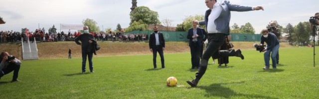 He saved many penalties, but not Vucic's: Serbian president shoots like a football great