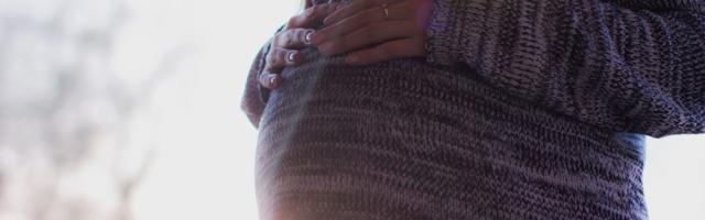 Portal Bebac: Trudnice UMIRU, hitno USAGLASITE o vakcinaciji