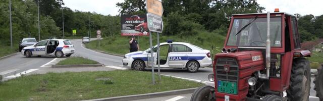 IBARSKA U GRDICI I DALJE BLOKIRANA (VIDEO)