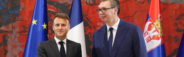 Makron u Srbiji ili „migovi“ protiv „rafala“