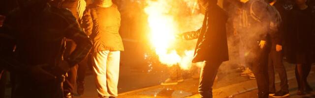 SLIKAMA INCIDENATA BLOKADERI ZOVU NA "MIRNU ŠETNJU" ! Analitičari saglasni: "Priželjkuju nasilje, pokušavaju da produže posustalu "revoluciju"!