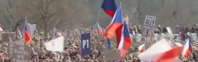 Протест у Прагу због смањења војних издатака