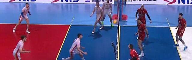FINALE PLEJ-OFA: Odbojkaši Radničkog poveli protiv Vojvodine