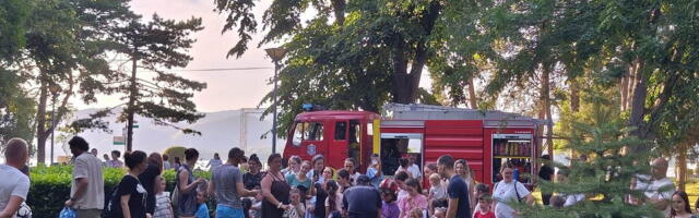 Spektakl u Velikom Gradištu: Smeh, igra i porodično druženje obeležili manifestaciju "Dani Dunava" (FOTO)