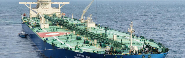 POGOĐEN TANKER U ORMUSKOM MOREUZU: Iranci gađali brod jer nije plovio rutom koju je odobrio Teheran