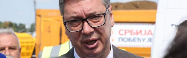 „Božanstvo koje rešava sve“: I Vučić priznao da država ne postoji