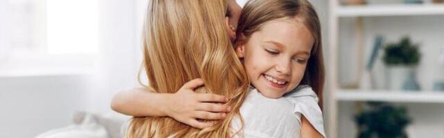 Majka objavila video sa ćerkom kako razbiti transgeneracijske traume i svi ljudi se RAZNEŽILI (VIDEO)