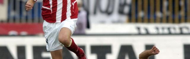 TREBA DA PREKINU UTAKMICU I DA IH KAZNE, MILSONOV PENAL JE NESHVATLJIV: Oglasio se bivši fudbaler Crvene zvezde!