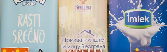 Imlekova donacija za Svetski dan deteta: Hiljade mlečnih paketića za mališane