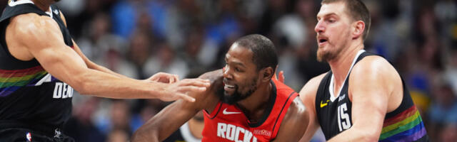 PRAVA BURA NA MEČU DENVERA Sramna proslava Durenta posle izbacivanja iz igre Adelmana zbog Nikole Jokića