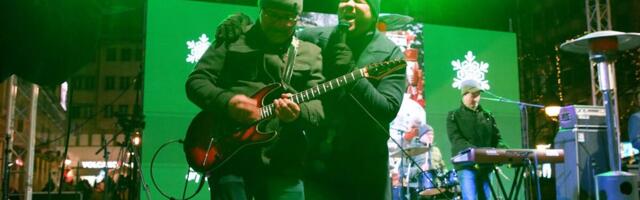 BOJAN MAROVIĆ I „UNA SAGA SERBICA” NA „BEOGRADSKOJ ZIMI“: Nastupima oduševili publiku na Trgu republike