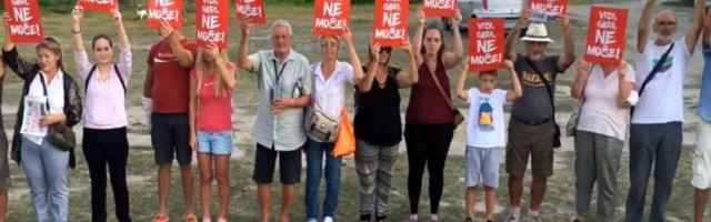 VIDEO Živi zid na Šodrošu: Građani protiv izgradnje Novog Sada na vodi
