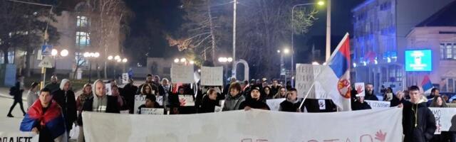 Četvrti protest u Bojniku i podrška studentima koji pešače do Kragujevca