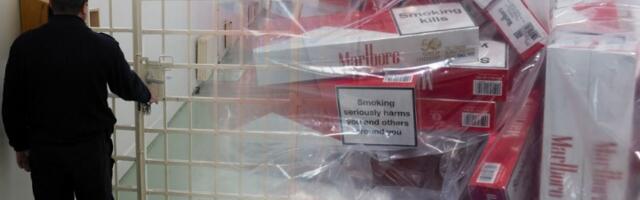 Pao švercer cigareta kod Kraljeva: Zaplenjena skoro 31.000 paklica