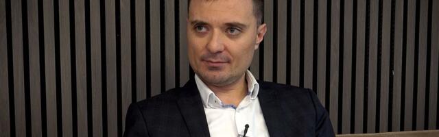 Srpski biznismen Nemanja Mikać preminuo od teških povreda koje je zadobio u padobranskoj nesreći!