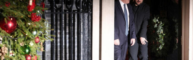 Испод дипломатског осмеха: Зеленски се жалио на Трампа током сусрета са Стармером