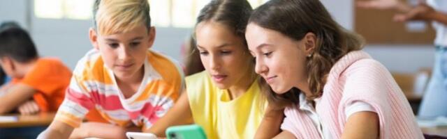 PODVLAČENJE CRTE: Država spremna da zabrani društvene mreže deci mlađoj od 14 godina