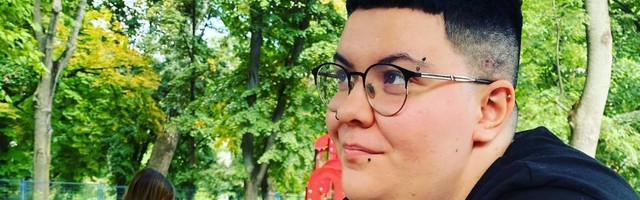Emet je rođen kao devojčica a sada pokušava da kao dečak preživi u Orbanovoj homofobičnoj Mađarskoj