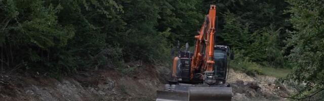 Sve spremno za postavljanje asfalta u selu Dobri Dub – Sredstva obezbijedili mještani