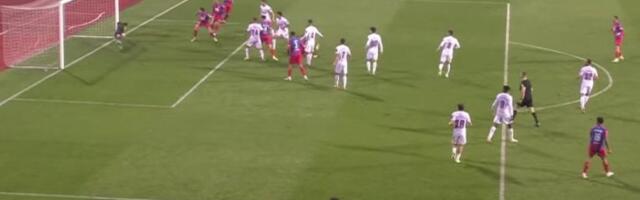 GDE VAM JE VAR? Ceo fudbalski svet im se smeje - derbi bosanskohercegovačkog fudbala rešen golom postignutim iz debelog ofsajda! (VIDEO)