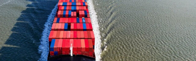 По један долар за сваки барел нафте у Ормуском мореузу