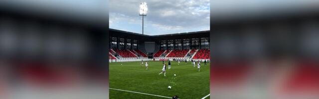 Atmofera na stadionu “Dubočica” 40 minuta pre početka utakmice Srbija - Italija