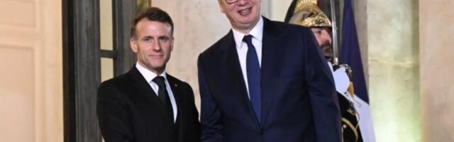 Totalno rasulo među blokaderima! Lagali narod da je Vučić izolovan - Francuski predsednik srušio njihove laži...