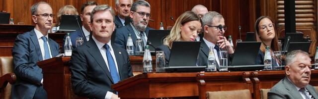 Danas treći i verovatno poslednji dan sednice o poverenju Vladi: "Trajaće dok neko ne padne u nesvest"