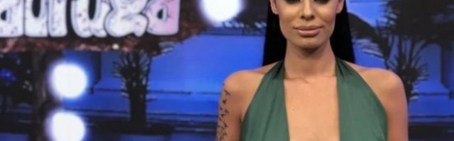 ISPLIVALA ŠOK FOTOGRAFIJA MINE VRBAŠKI PRE SVIH PLASTIČNIH OPERACIJA! Ovakvu je NIKADA niste videli! /FOTO/