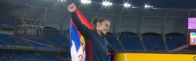 SRPSKE ATLETIČARKE NASTAVLJAJU DA NIŽU USPEHE: Adriana Vilagoš u finalu Svetskog prvenstva!