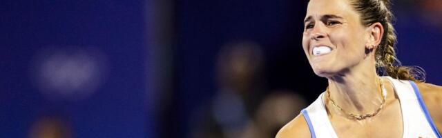 Bivša zvezda Arsenala i Sitija izazvala skandal zbog intimnih fotki s olimpijkom!