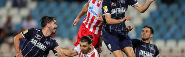 Srbin prešao u Lacio i "posvađao" trenera i predsednika: Sari kaže da ga ne poznaje, Lotito morao da mu replicira