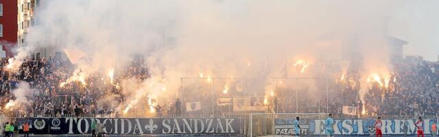 HAOS U SRBIJI! Srpski trener nije smeo da se prekrsti u Novom Pazaru?! (VIDEO)