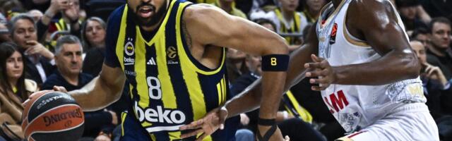 FENERBAHČE UPISAO DEVETU UZASTOPNU POBEDU PRED ZVEZDU: Jasičevičijusova mašina melje sve pred sobom, Monako novim porazom ugrozio doigravanje