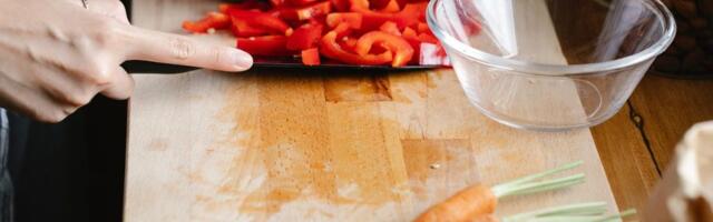 Šest opasnih kuhinjskih grešaka koje većina pravi