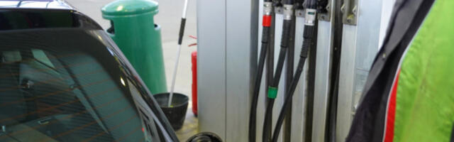 Zašto je Srbija hitno zabranila izvoz nafte, benzina i dizela?