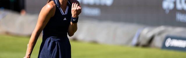 ANA IVANOVIĆ SE RASPLAKALA! Izašla na teren sa čuvenom Nemicom, a onda su je stigle emocije (FOTO)