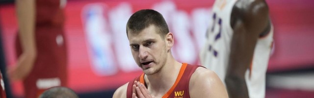 "Na moju veliku žalost..." Šok-odluka: Nikola Jokić NEĆE IGRATI ZA SRBIJU ovog leta!