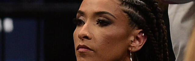 OVO ĆE "GROBARIMA" BITI POSRBNO DRAGO: Supruga Matijasa Lesora na poseban način čestitala Badnje veče! (FOTO)