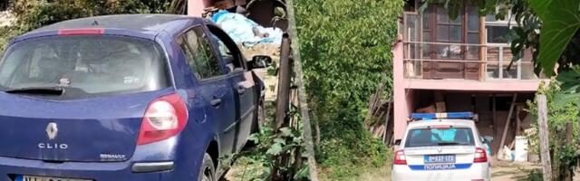 Epilog strašnog porodičnog zločina u Nišu! Iskasapila majku nožem, sad odlazi u ludnicu