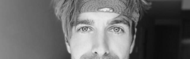 Glumac umro od srčanog udara u 35. godini:  Slavio sa mužem rođendan, pa se srušio - osoblje hotela spečilo reanimaciju?