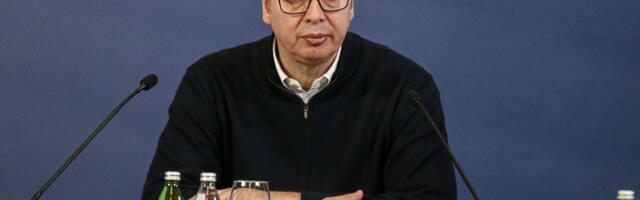 Vučić o napadu u Ćacilendu: Preskočio ogradu i naneo nožem ubodnu ranu čoveku. Država će uspeti da savlada nasilnike