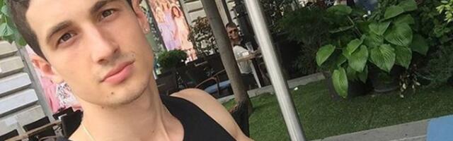 Pevačev sin radi 2 posla, iz teretane ne izlazi: Zbog njegovih trbušnjaka padaju vilice, estrada ga ne zanima