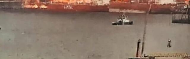 Ukrajinci razvalili ključnu Putinovu luku: Plamen do neba, pogledajte eksplozivni snimak! (VIDEO)