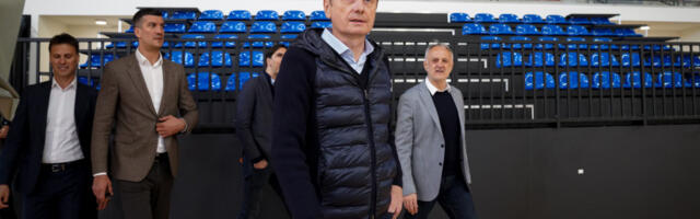 Глишић: Одбојкашки тренинг центар у Београду скоро готов, до краја лета у функцији