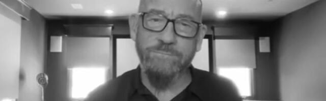 Umro režiser Čak Rasel