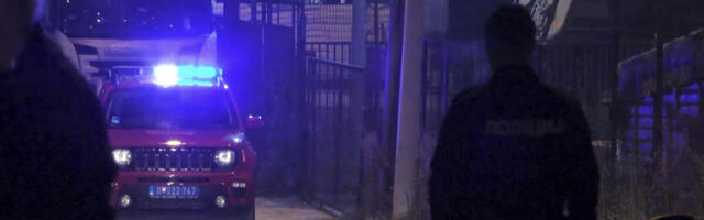 "NA EKSPLICITNOM SNIMKU U PAZARU JE BILA ŽENA (61) SA LJUBAVNIKOM": Platili 100.000 evra da komšije ne bi pričale!